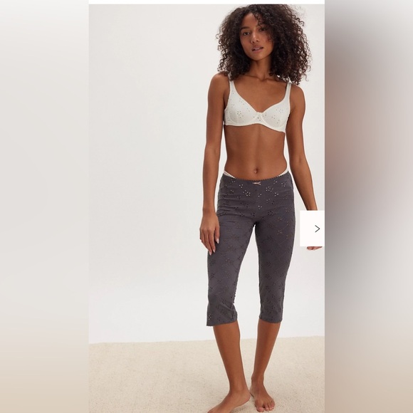 Free People Full Bloom Capris- extra small - Picture 1 of 10